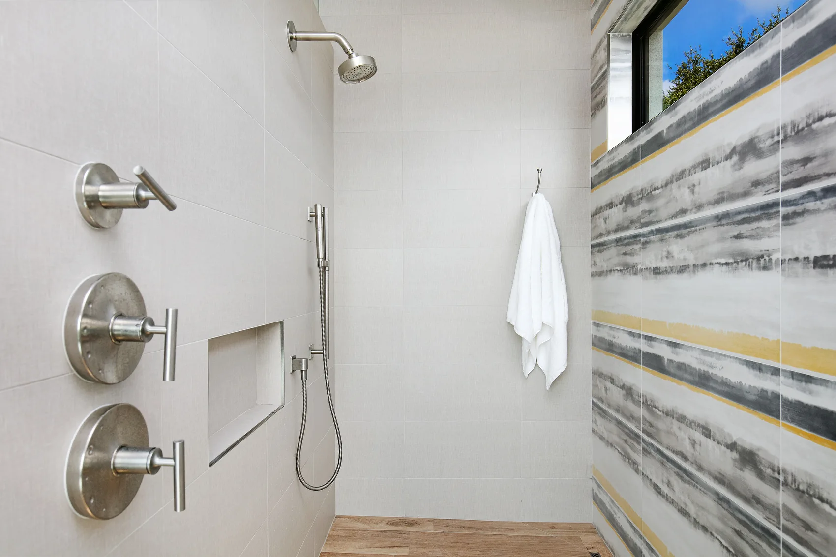 custom luxury homes near nokomis