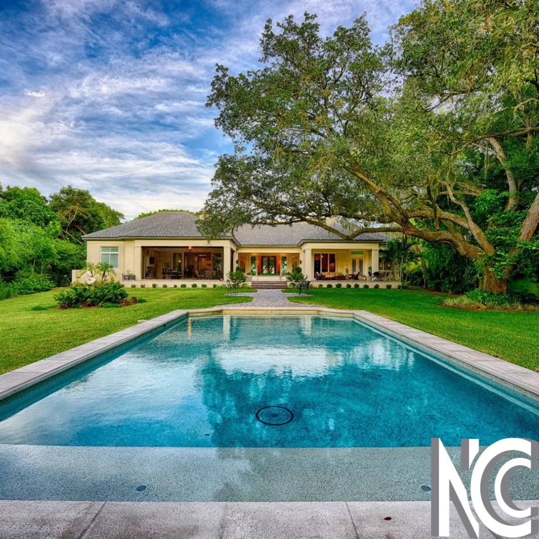 Create a Dreamy Outdoor Oasis with Luxurious Designs