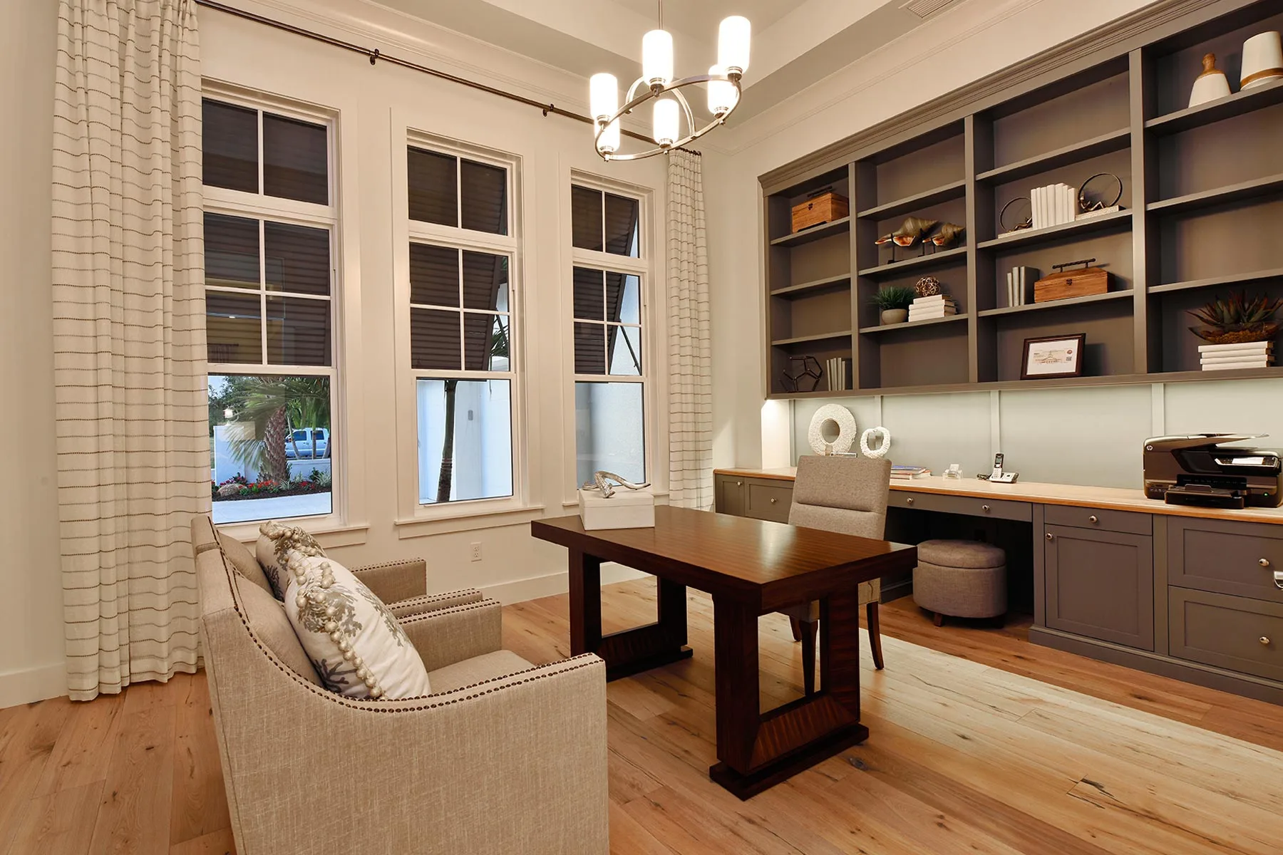 Leeward Showcase Office